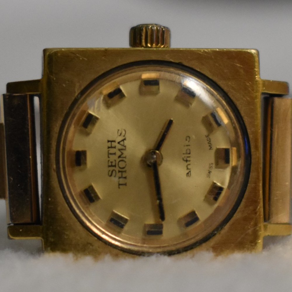 Vintage  1940's 14KG Seth Thomas Mechanical Watch